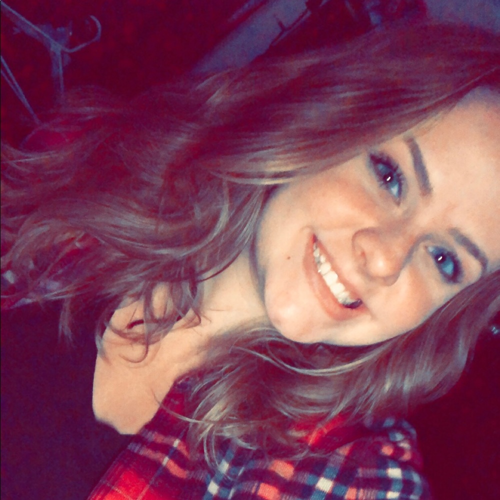 Meet your Posher, Hope